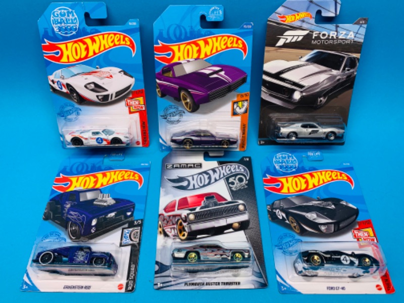 Photo 1 of 281667… 6 hot wheels die cast cars in original packages 