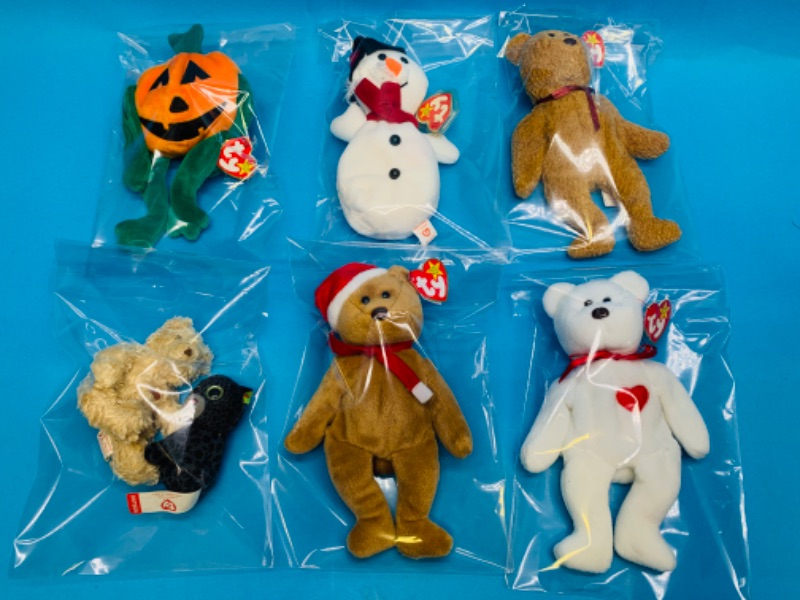 Photo 1 of 281850…6 TY beanie babies-holiday in plastic bags 