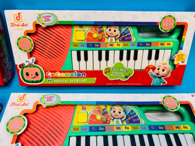Photo 2 of 282290…6 cocomelon musical keyboard toys 