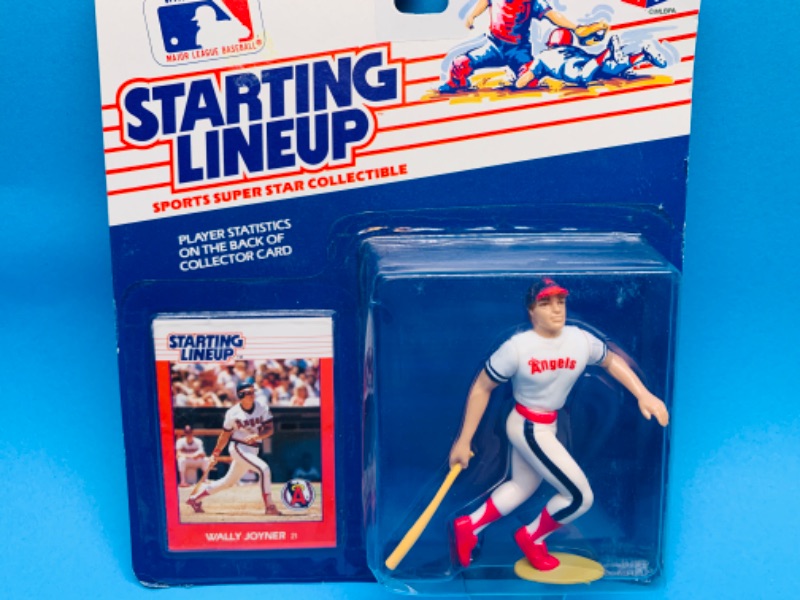 Photo 1 of 282330…starting line up Wally Joyner figure 