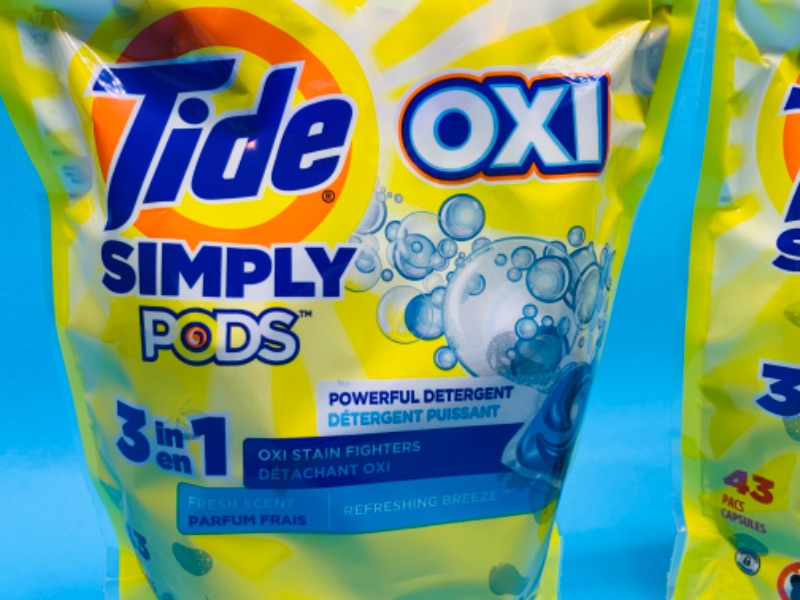 Photo 3 of 282390…  2 Tide pods oxi 3 in 1 detergent 43 pacs per pouch 