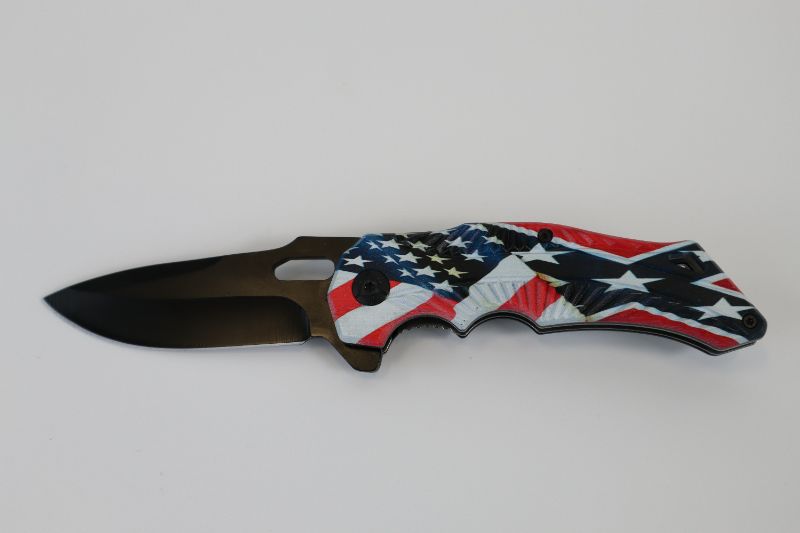 Photo 1 of CONFEDERATE AND AMERICAN FLAG POCKET KNIFE NE