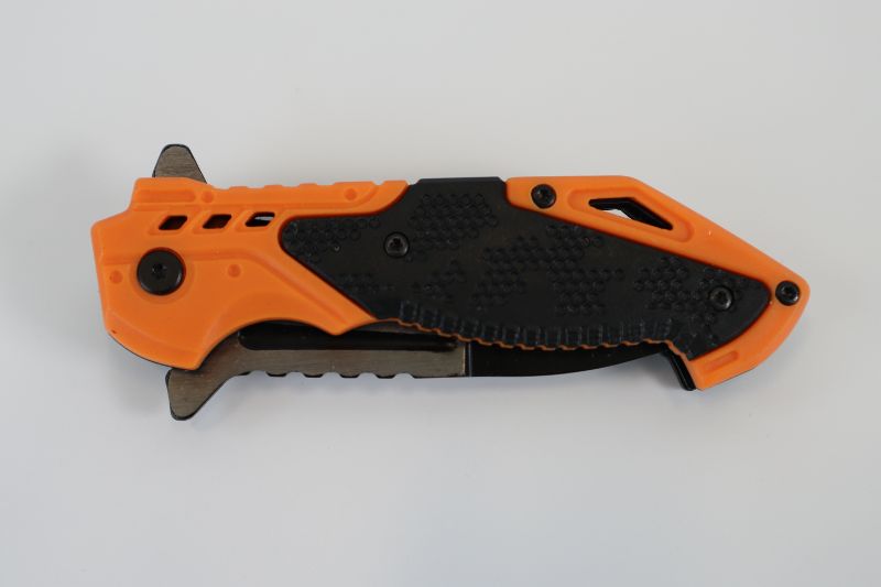 Photo 2 of ORANGE AND BLACK POCKET KNIFE NEW 