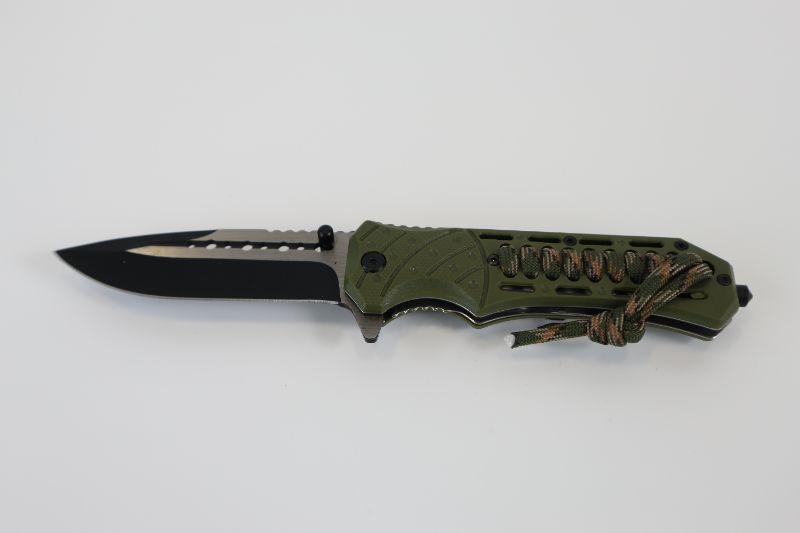 Photo 1 of DARK GREEN WITH ARMY ROPE POCKET KNIFE NEW 