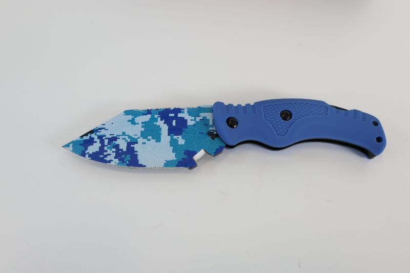 Photo 2 of BLUE CAMO TACTICAL KNIFE NEW