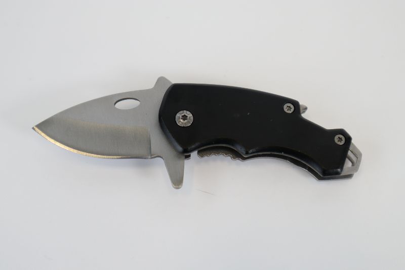 Photo 1 of MINI BLACK POCKET KNIFE NEW