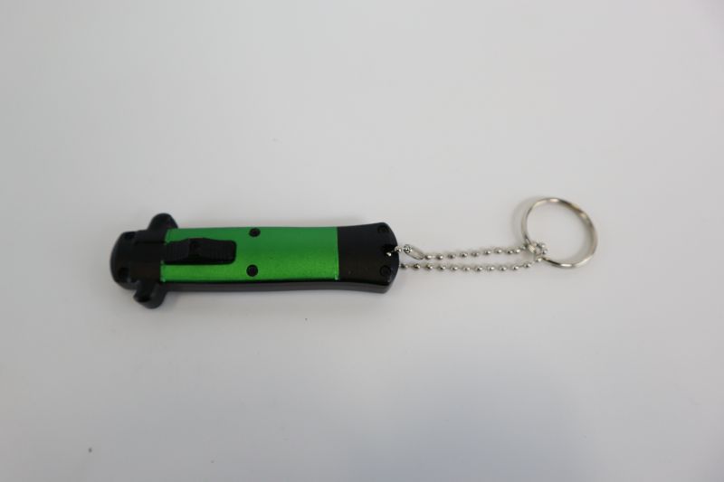 Photo 2 of GREEN POCKET KNIFE WITH KEYCHAIN NEW