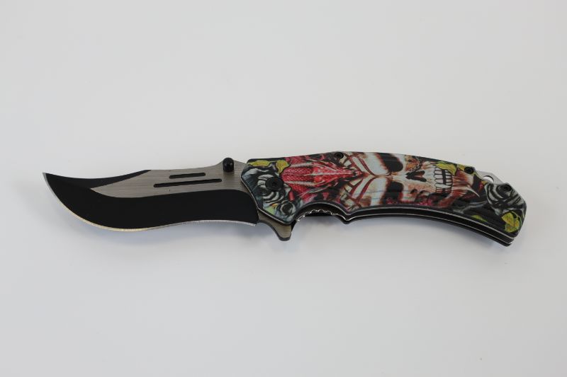 Photo 1 of RED DRAGON ON SKULL POCKET KNIFE NEW 