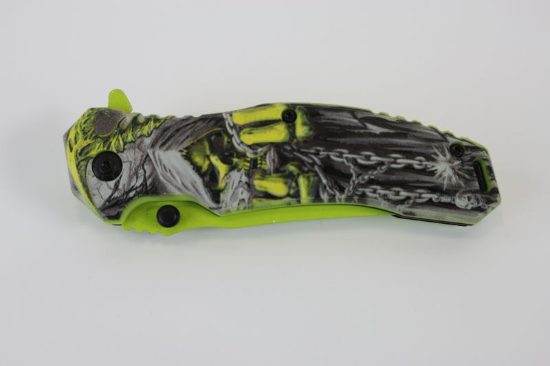 Photo 2 of LIME GREEN SKULL WITH CHAINS POCKET KNIFE NEW 