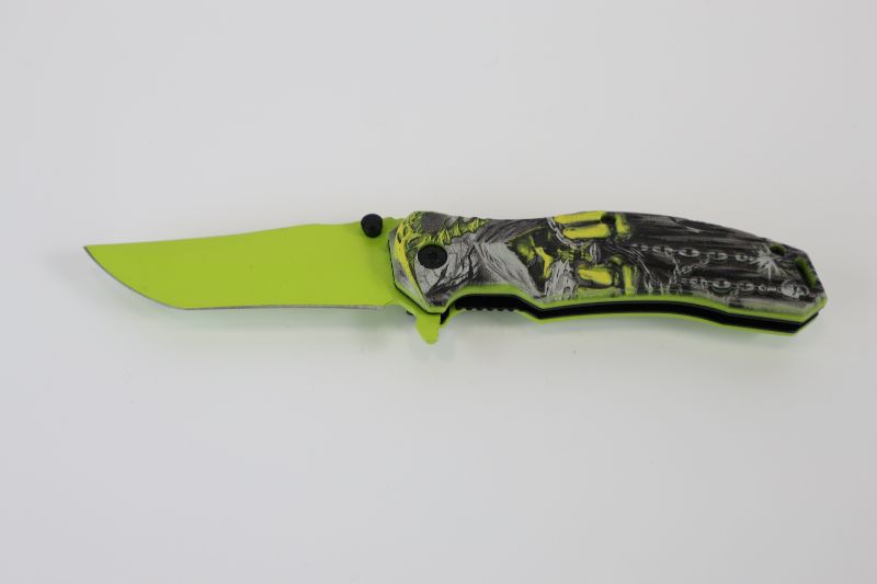 Photo 1 of LIME GREEN SKULL WITH CHAINS POCKET KNIFE NEW 