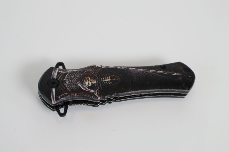 Photo 2 of GRIMM REAPER SKULL POCKET KNIFE NEW 