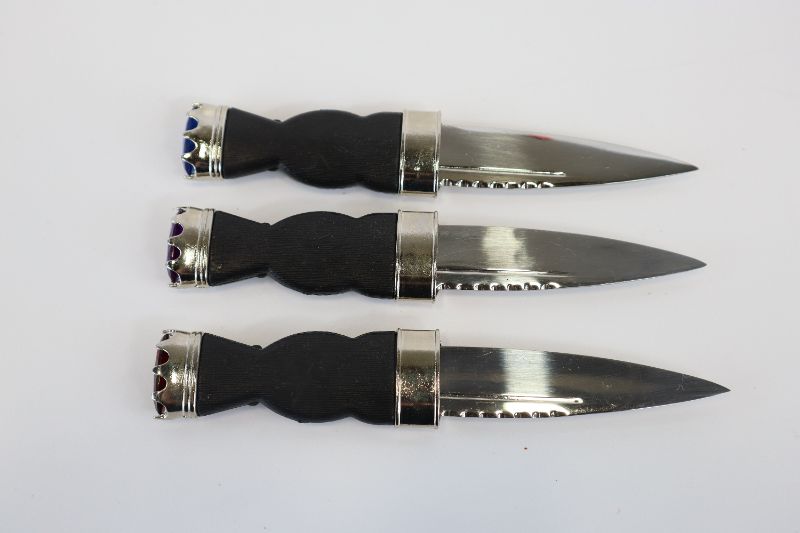 Photo 1 of SET OF 3 DISPLAY KNIVES NEW 