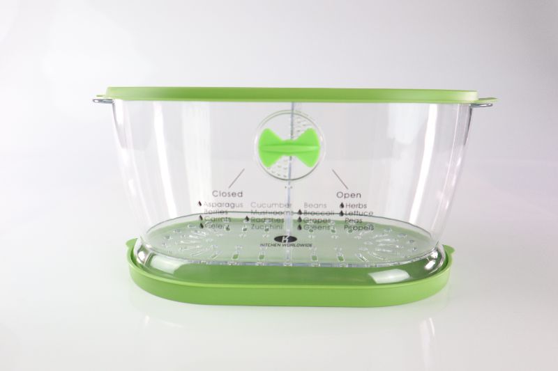Photo 4 of WORLDWIDE STAINLESS STEEL SALAD SPINNER INCLUDES STAINING BOWL SPIN LID CONTAINER AND SALAD KNIFE NEW IN BOX $49.99
