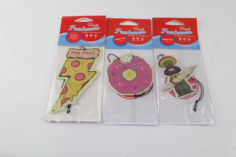 Photo 1 of 3 PACK AIR FRESNSERS 1 DONUT1 PIZZA AND 1 RASTA MAN NEW 