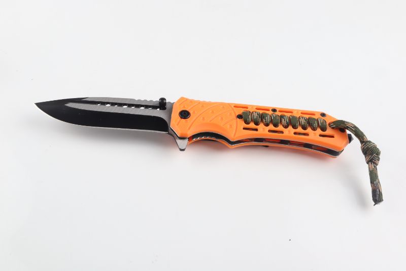 Photo 2 of ORANGE TACTICAL POCKET KNIE WITH PARACORD NEW 