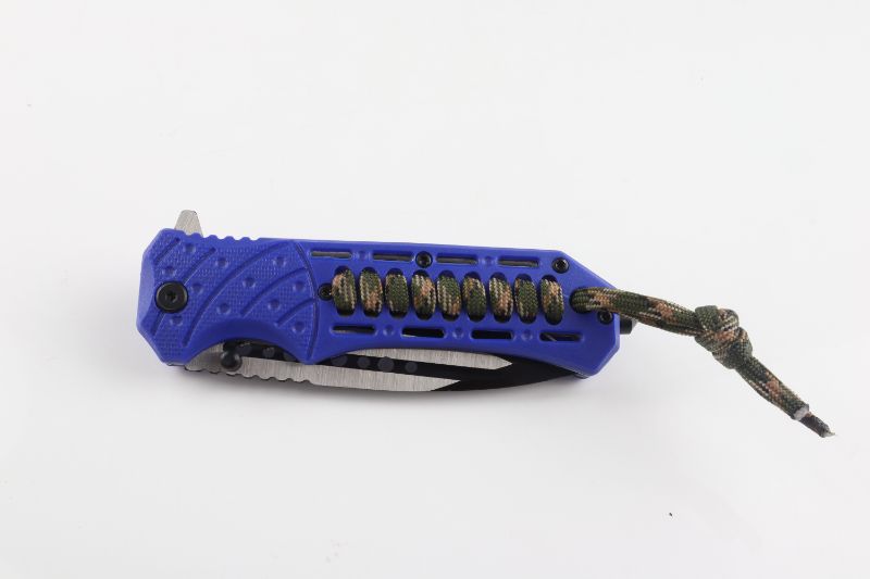 Photo 1 of  BLUE TACTICAL POCKET KNIE WITH PARACORD NEW 