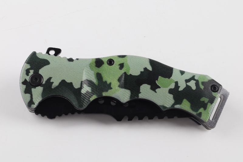 Photo 1 of GREEN CAMO POCKET KNIFE NEW 