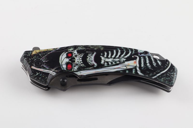 Photo 2 of PIRATE SKULL POCKET KNIFE NEW