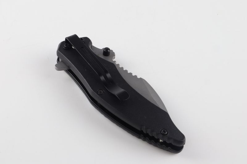 Photo 3 of MECHANICAL SKULL POCKET KNIFE NEW