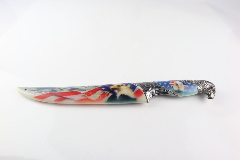 Photo 2 of EAGLE GOD BLESS AMERICA COLLECTIBLE KNIFE NEW