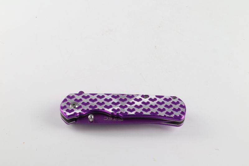 Photo 2 of PURPLE HEARTS POCKET KNIFE NEW 