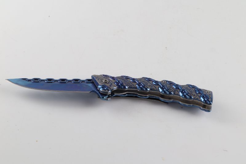 Photo 1 of BLUE CHAIN POCKET KNIFE NEW 