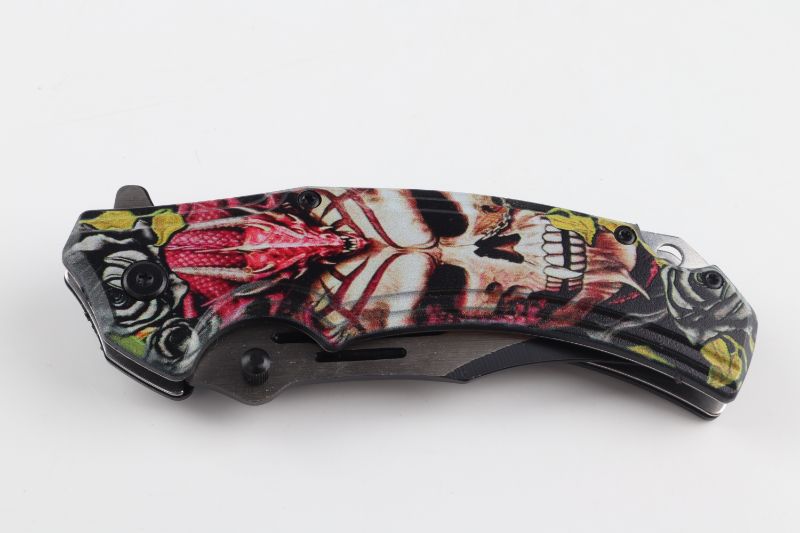 Photo 2 of SKULL DEVIL POCKET KNIFE NEW