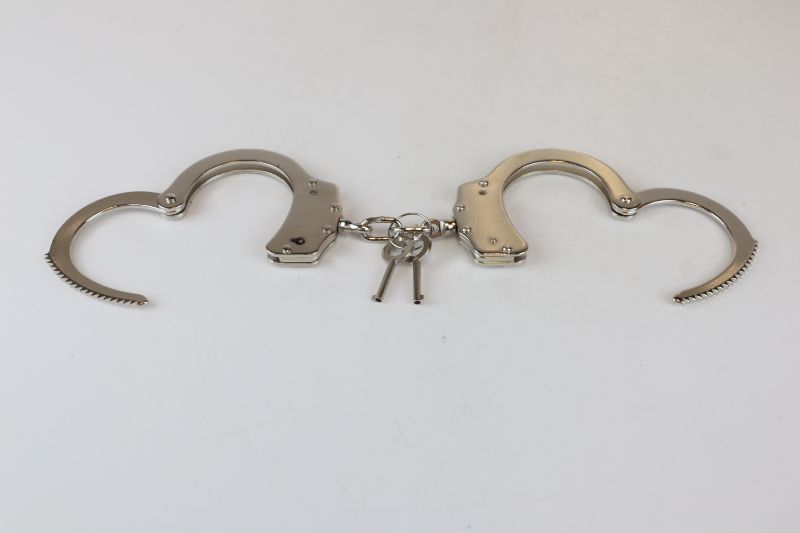 Photo 2 of SILVER HANDCUFFS WITH 2 KEYS NEW 