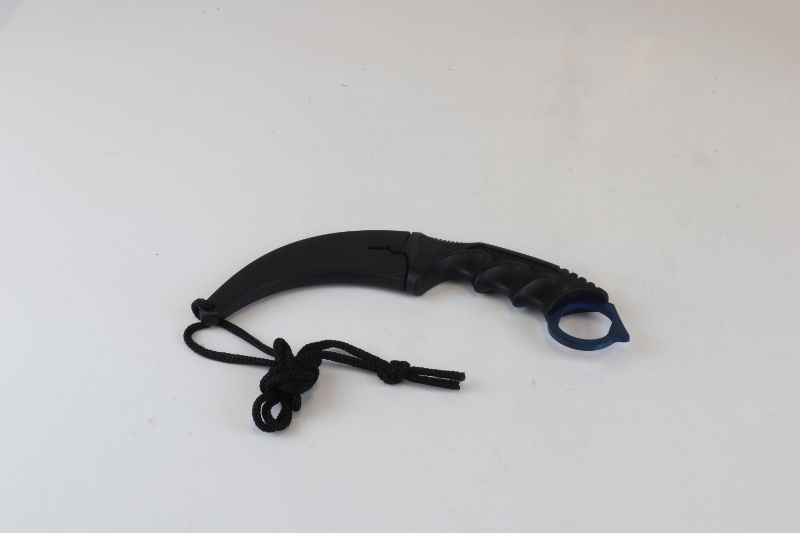 Photo 2 of BLUE RAPTOR CLAW WITH HARDSHELL KNIFE NEW