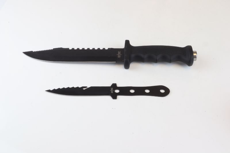 Photo 1 of HUNTING TACTICAL 2 PACK KNIVES LARGE 13 INCH SMALL THROWING KNIFE 8 INCH NEW