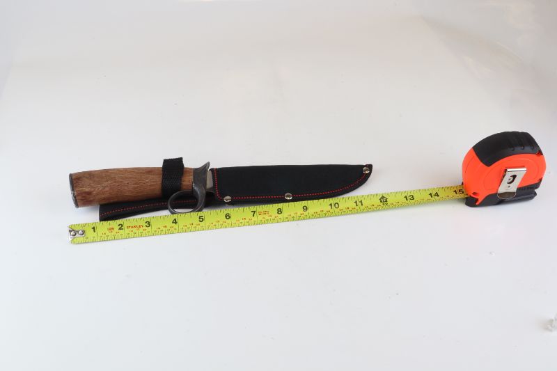 Photo 2 of OLD STYLE HUNTING KNIFE ITH SOFT CASE ABLE TO GO ON BELT NEW