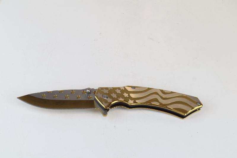 Photo 1 of STARS AND STRIPES METALLIC POCKET KNIFE NEW 