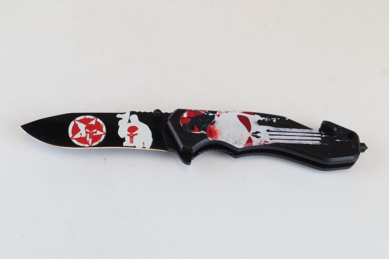 Photo 1 of SKULL POCKET KNIFE NEW 