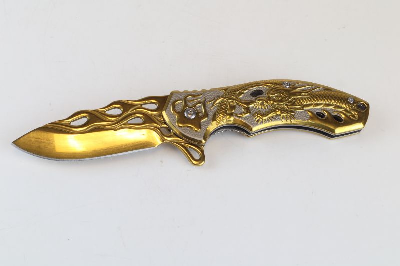 Photo 1 of METALLIC GOLD DESIGN POCKET KNIFE NEW