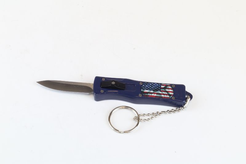 Photo 1 of MINI POCKET KNIFE NEW