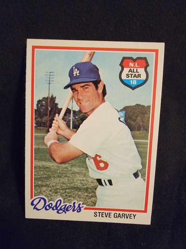 Photo 1 of 1978 STEVE GARVEY TOPPS CARD EXCELLENT CONDITION 