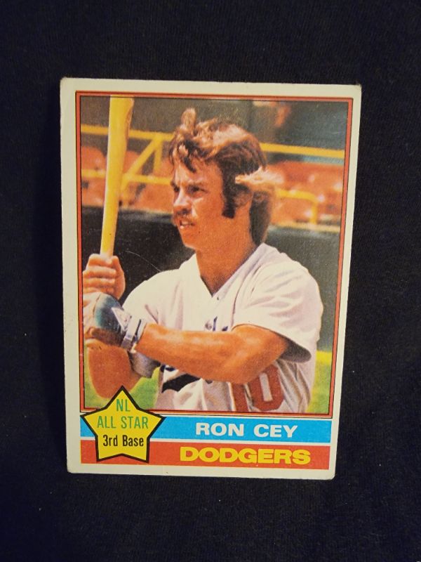 Photo 1 of 1976 RON CEY TOPPS CARD GREAT CONDITION 