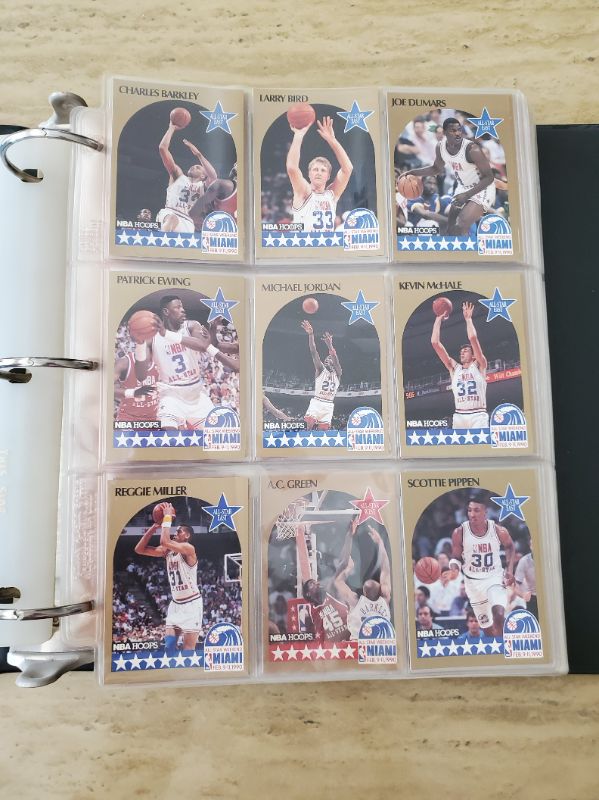 Photo 2 of 1990 NBA HOOPS BASKETBALL SET 
THE JORDAN IS IMMACULATE!!