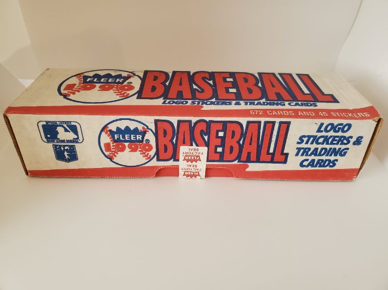 Photo 1 of 1990 FLEER BASEBALL SET FACTORY SEALED!!
THOMAS, SOSA ROOKIES
WHAT A SET FULL OF STARS!!