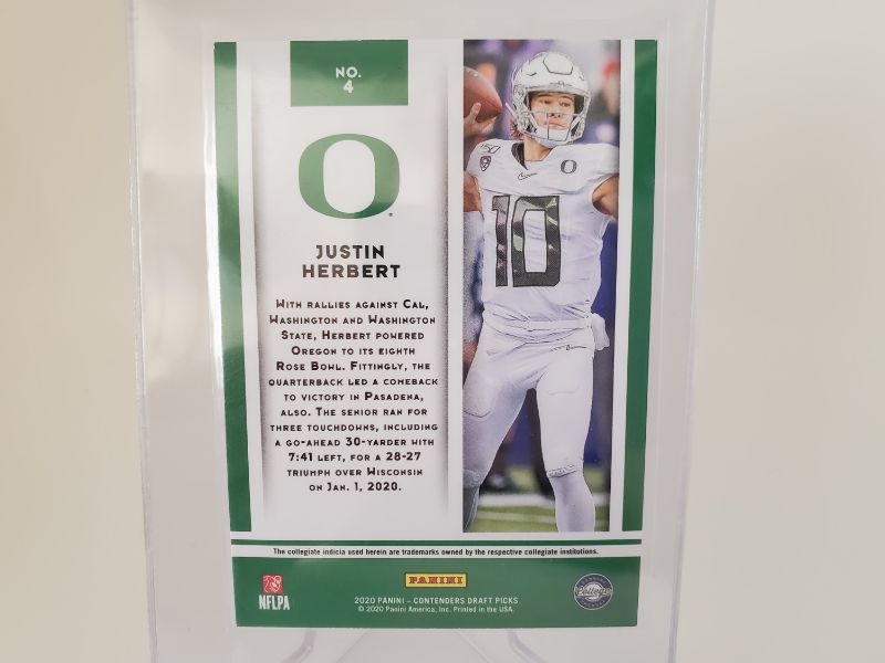 Photo 2 of 2020 JUSTIN HERBERT PANINI GAME DAY TICKET ROOKIE!!!
LOOK AT THIS IMMACULATE CARD!!
CAN YOU SAY THE BEST YOUNG QB OUT THERE WITH MAHOMES!!
GET IT BEFORE HE GET AN MVP 