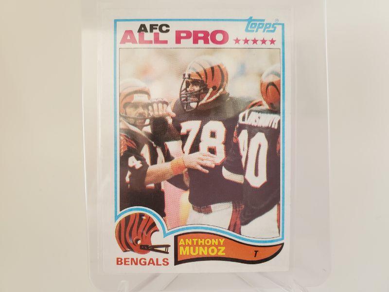 Photo 1 of 1982 ANTHONY MUNOZ ROOKIE!!
THIS CARD IS CENTERED AND IN GREAT SHAPE