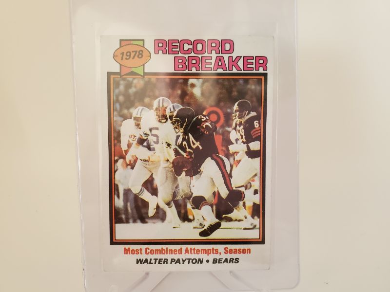 Photo 1 of 1979 TOPPS WALTER PAYTON RB CARD!!
THIS IS THE TOUGH CARD OF THE BUNCH AND IS IN GREAT SHAPE!!