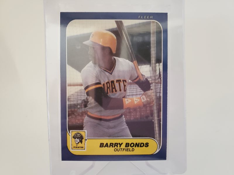 Photo 1 of 1986 FLEER UPDATE BARRY BONDS ROOKIE!!
THIS IS IMMACULATE!!
THE HOME RUN KING!!