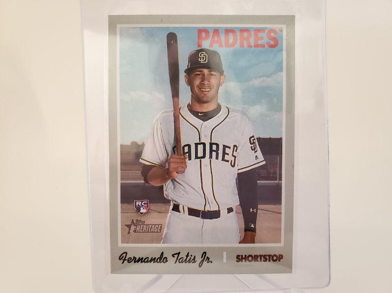 Photo 1 of 2019 TOPPS HERITAGE FERNANDO TATIS JR ROOKIE!!
LOOK AT THIS CARD ABSOLUTELY PERFECT, CENTERED, SHARP CORNERS!!!
