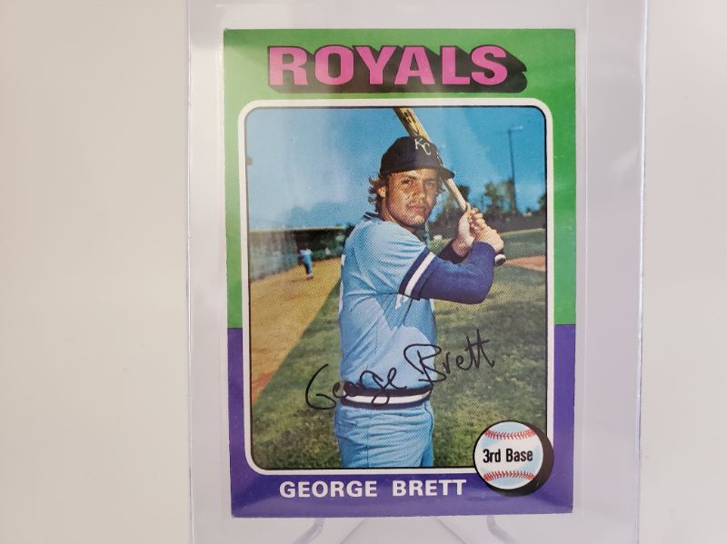 Photo 1 of 1975 TOPPS GEORGE BRETT ROOKIE!!
ARE YOU KIDDING ME!!  MINT VERSIONS GO FOR 125K!!!
THIS IS A NICE EXAMPLE GET IT CHEAP HERE!!