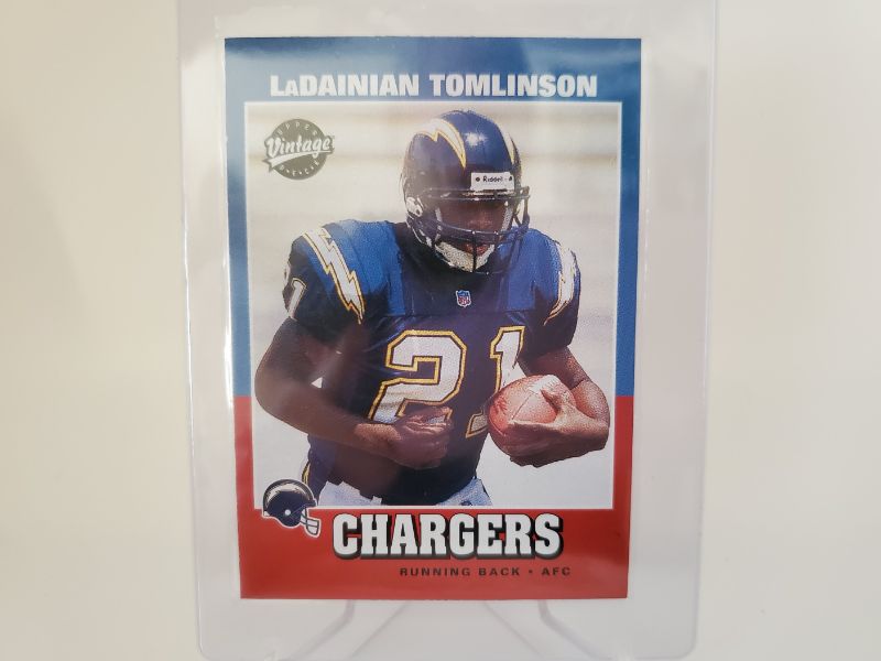 Photo 1 of 2001 UPPER DECK VINATAGE LADANIAN TOMLINSON!!
WOW IS THIS SHARP!!  MINT 10 CARDS GO FOR MORE THAN 200!!!!
LOOK AT THIS ONE!!!