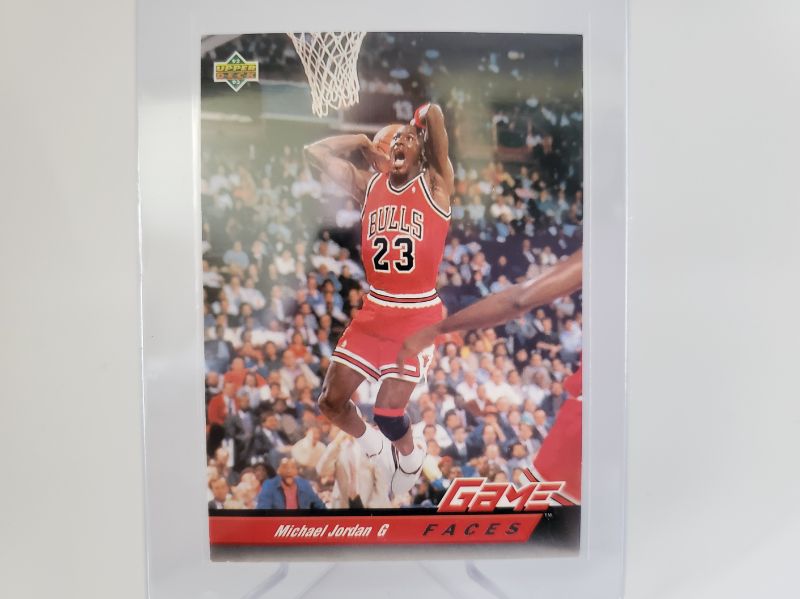 Photo 1 of 1993 UPPER DECK MICHAEL JORDAN!!
VERY SHARP CARD HERE!!