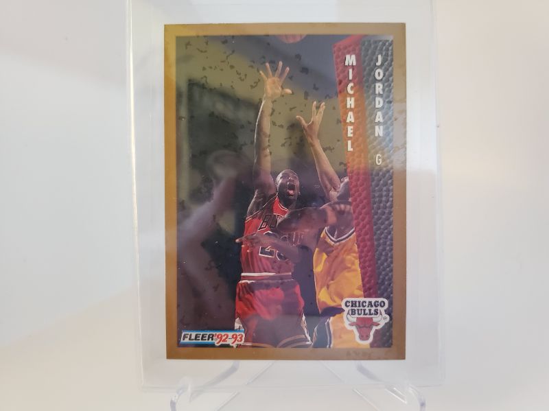 Photo 1 of 1992 FLEER DRAKES MICHAEL JORDAN!!
THE CARD IF IT WAS A  PSA 10 IS A 1600.00 CARD!! 
LOOK AT THIS ONE HERE AT A FRACTION OF THE COST