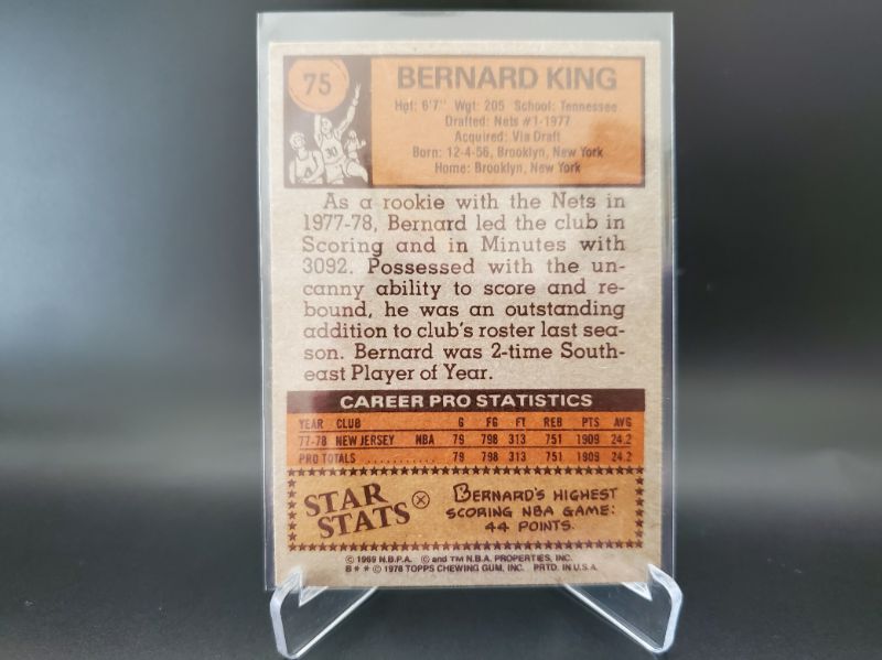 Photo 2 of 1978 TOPPS BERNARD KING ROOKIE!!
THIS CARD IS VERY NICE. PSA 10's GO FOR 2,200!!!
THIS CARD ISN'T A 10 BUT LOOK AT THE PICS!!