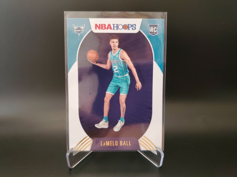 Photo 1 of 2020 PANINI HOOPS LAMELO BALL ROOKIE!!  WOW IS THIS A GREAT CARD!!
SHARP AND IMMACULATE!!